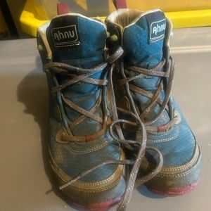 Glorious Ahnu Sugarpine Boot